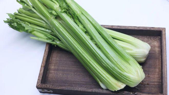 孕药”备孕的夫妻需注意以免怀孕困难九游会J9入口这几种食物堪称“避(图1)
