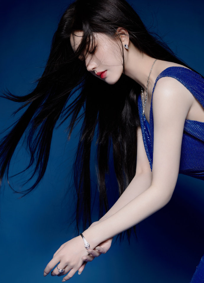 的做经过知乎 MBA智库九游会公交车后车座的疯狂(图1)